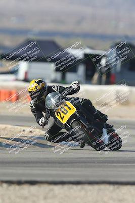 media/Sep-20-2025-Race Pace (Sat) [[d4e1b33f4d]]/Verified/Turn 2 (920am)/